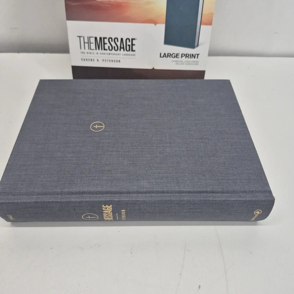 The Message Bible Large Print by Eugene H. Peterson (2016, Hardcover)